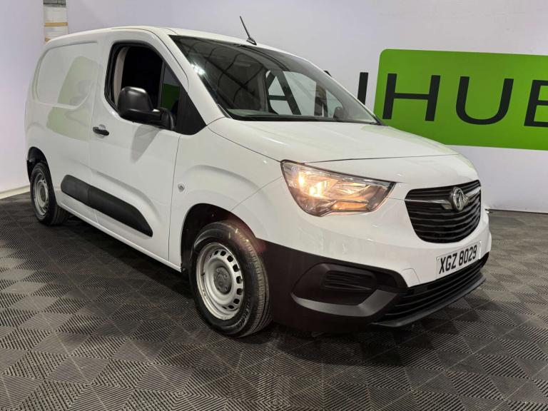 2022 Vauxhall Combo 1.5 Combo 2000 Dynamic TD 72/2022 Panel Van Diesel Manual