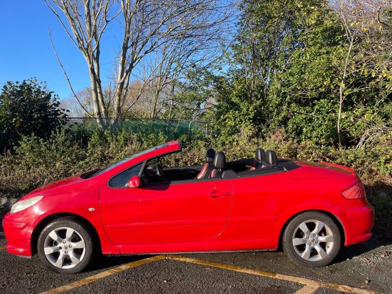 PEUGEOT 307 1.6 CC ALLURE CONVERTIBLE 08 REG FULL LEATHER 10 MONTHS MOT LOW INSURANCE 40+MPG