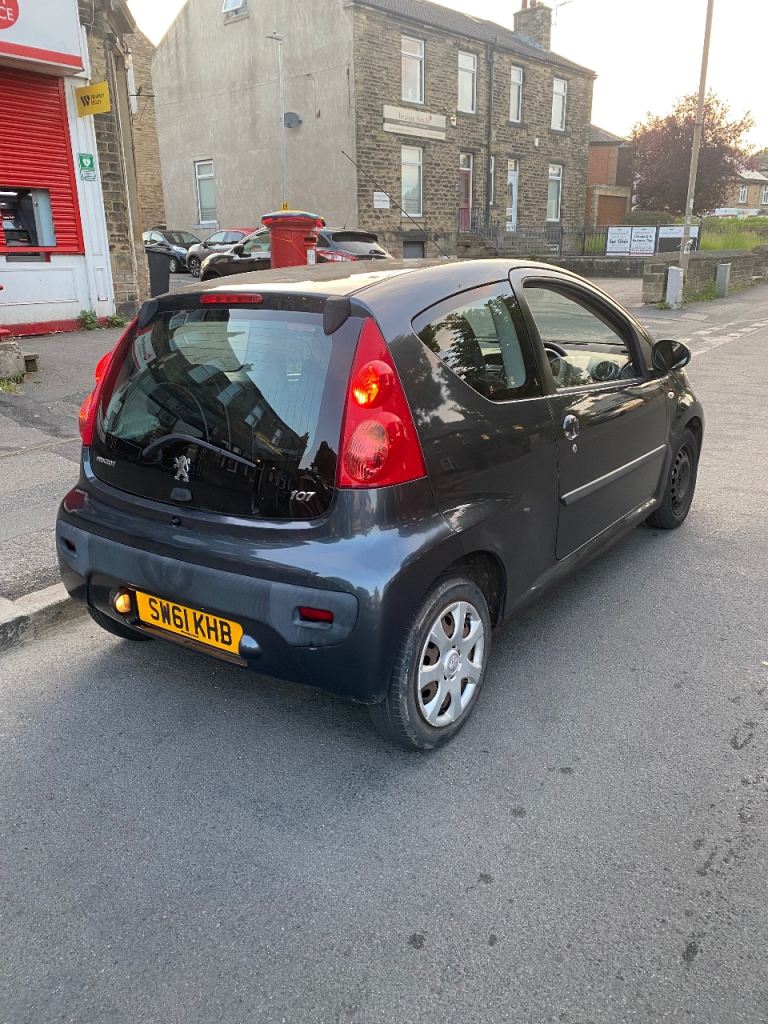 Peugeot, 107, Hatchback, 2012, Manual, 998 (cc), 3 doors