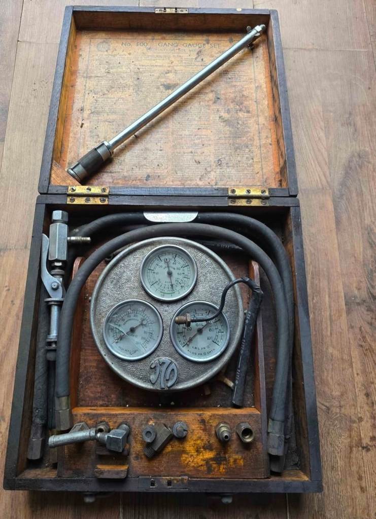 Vintage V.L. Churchill No.500 Gang Gauge Set – Complete in Original Case Classic Car Tool