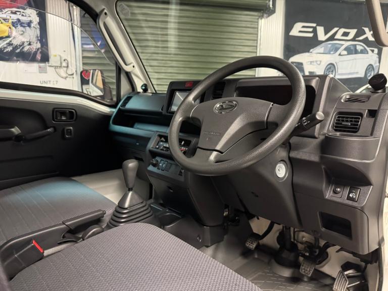 2015 Daihatsu Hijet Extra 660CC JDM Import  Pick Up Petrol Manual