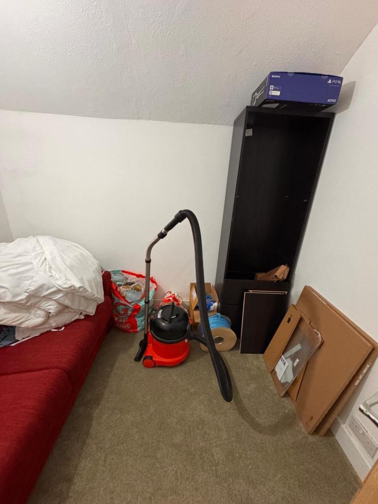 1 single bedroom, in shared house