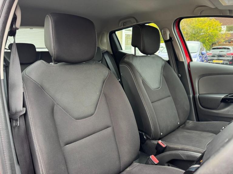 2014 Renault Clio 1.2 16V Dynamique MediaNav 5dr HATCHBACK PETROL Manual