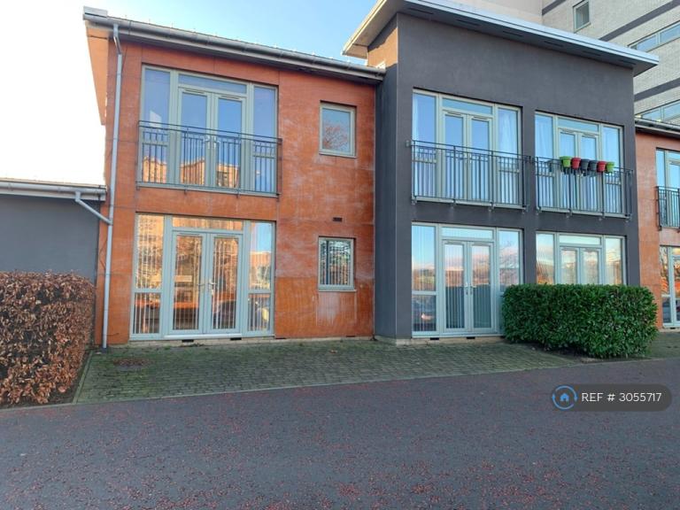 2 bedroom flat in North Side, Gateshead, NE8 (2 bed) (#3055717)