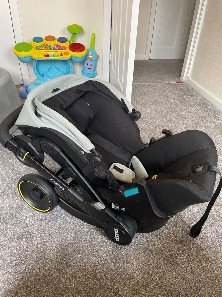 COLLECTION ONLY - Doona X Car Seat Stroller in Sage