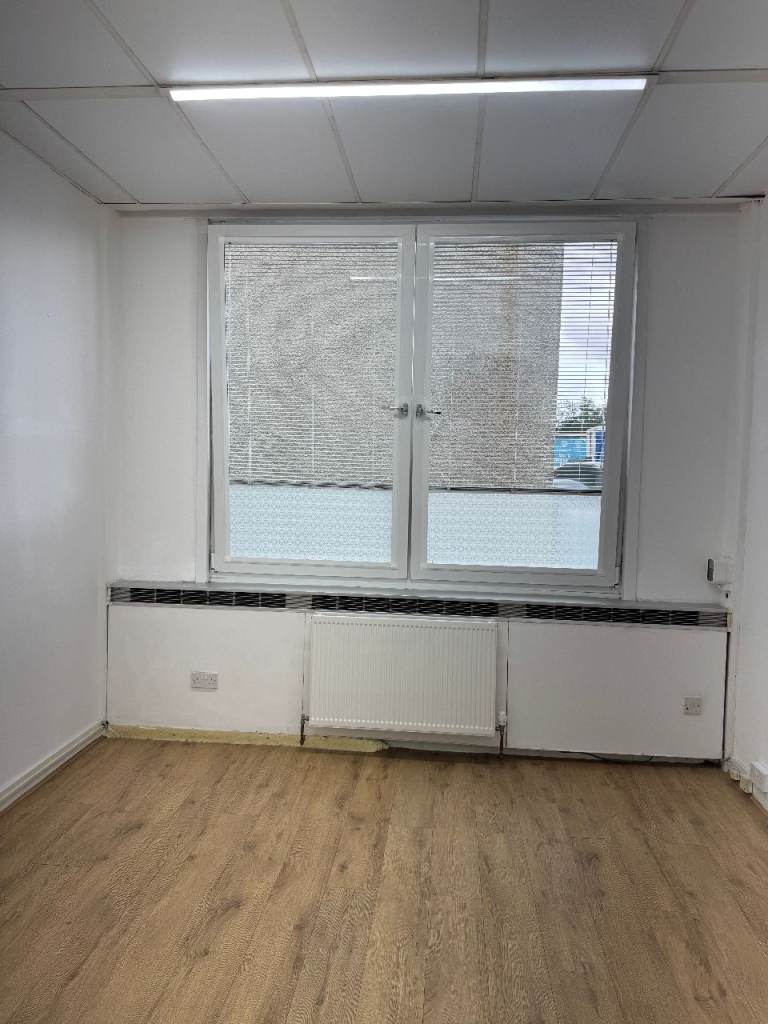 Media House Dunnswood Rd 210 sq ft of Office Space Available in Cumbernauld G67 3EN