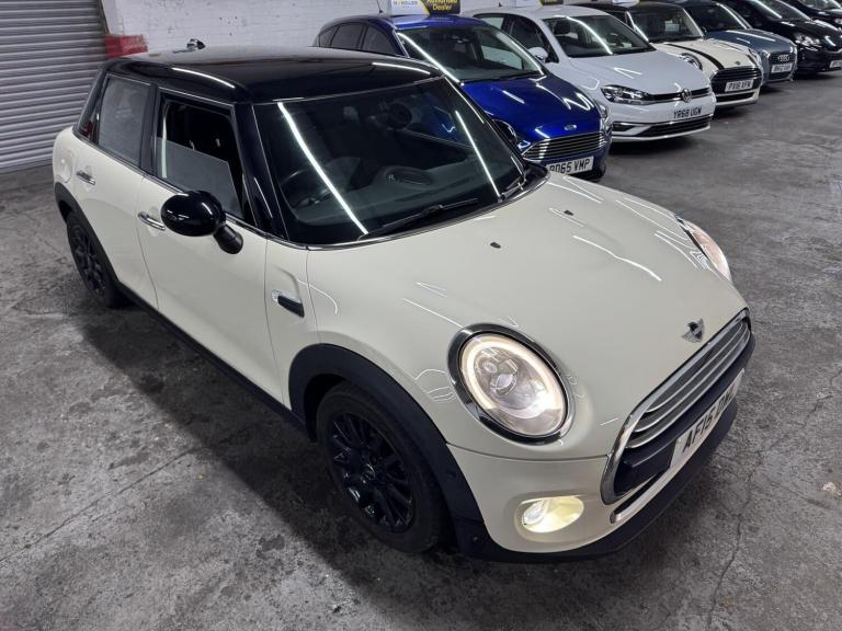 2015 MINI Hatch 1.5 Cooper 5dr HATCHBACK PETROL Manual
