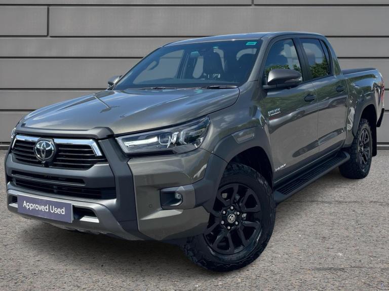 2025 Toyota Hilux Invincible X D/Cab Pick Up 2.8 D 48V Auto Double Cab Pick-up Diesel Automatic