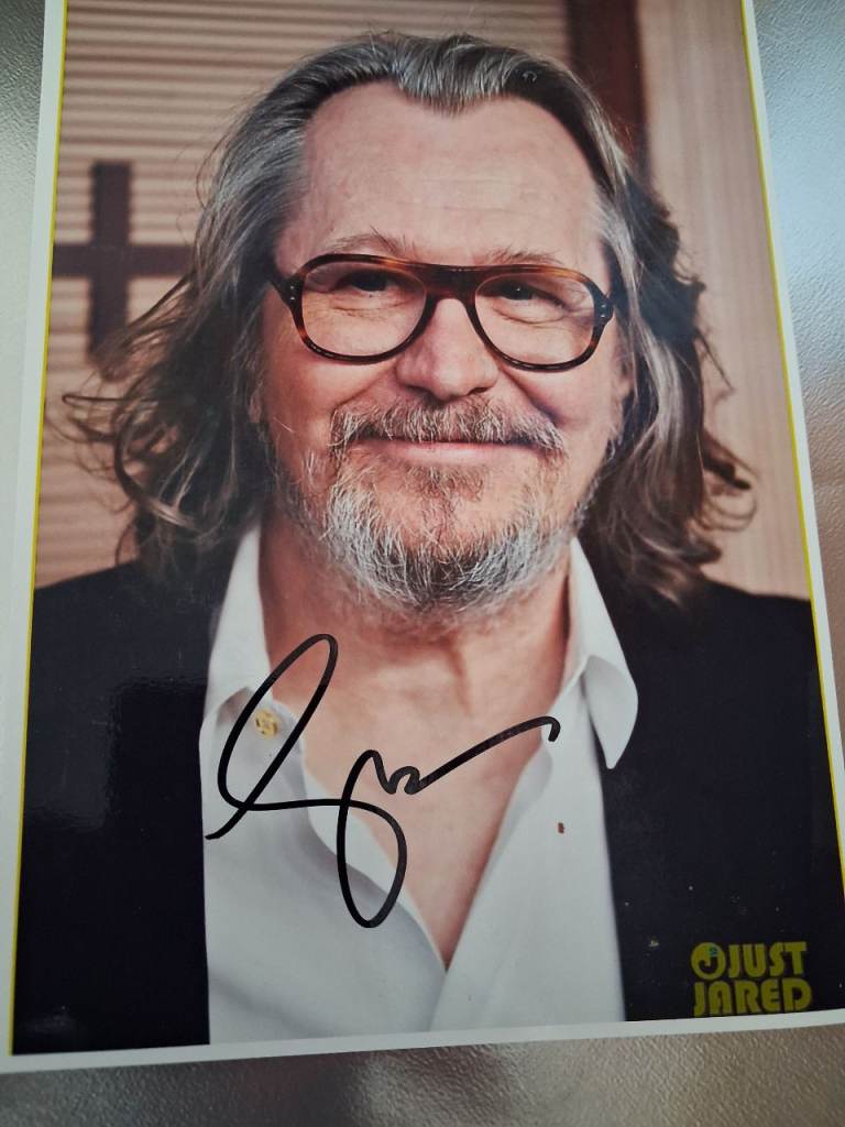 An A5 Signed Photograph of the Actor Sir Gary Oldman