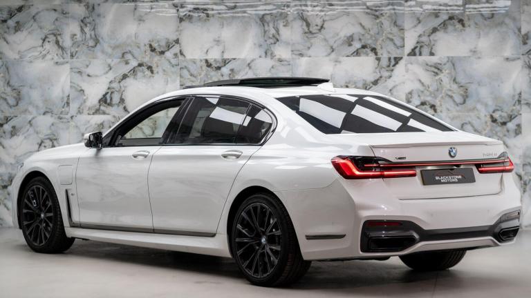  BMW 7 Series 3.0 745Le 12kWh M Sport Auto xDrive Euro 6 (s/s) 4dr Petrol/Electric Hybrid Automatic
