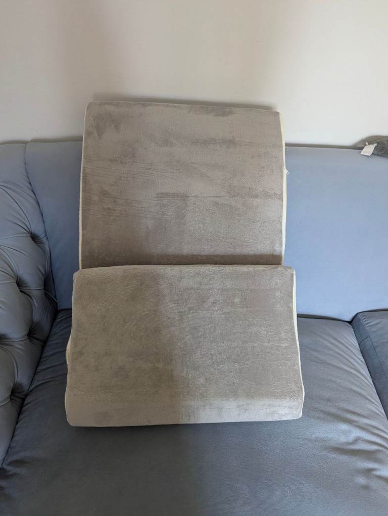 Memory foam support cushion set
