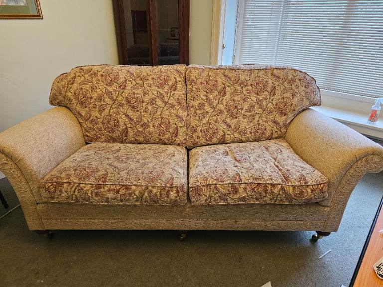 Sofa and chair 