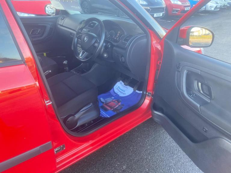 2013 Skoda Fabia 1.6 TDI Elegance Euro 5 5dr HATCHBACK Diesel Manual