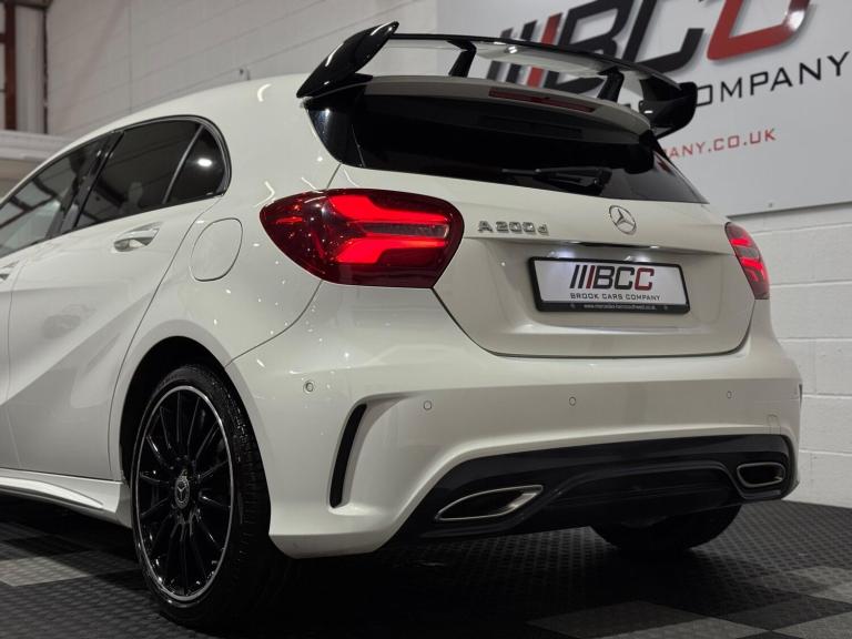  Mercedes-Benz A-Class 2.1 A200d AMG Line (Premium Plus) 7G-DCT Euro 6 (s/s) 5dr Diesel Automatic