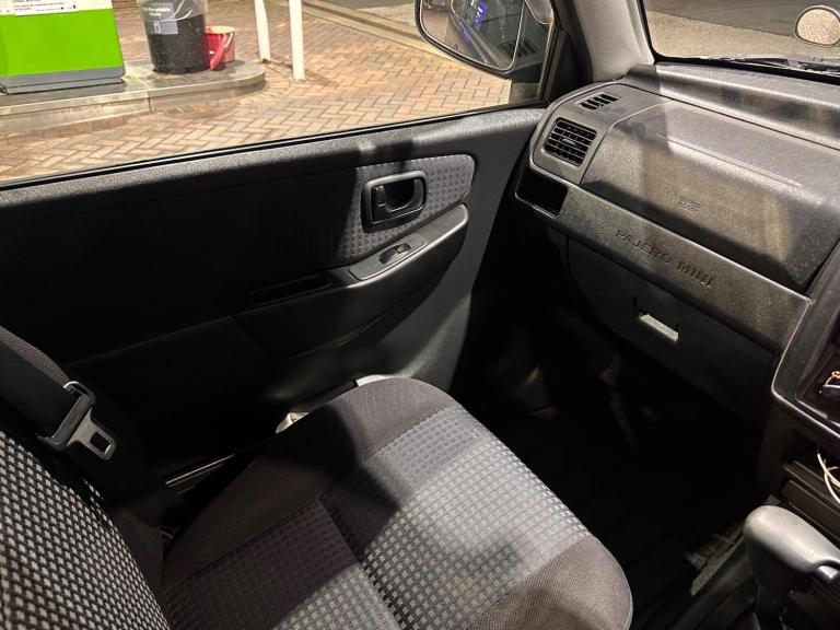 2016 Mitsubishi Pajero PETROL Manual