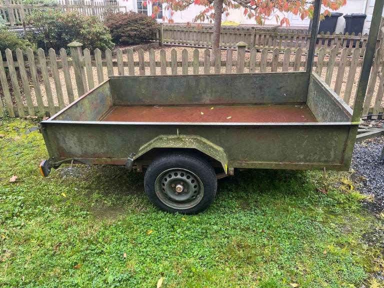 Metal Car Trailer 7 x 4