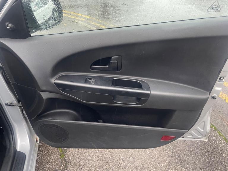 2010 Kia Ceed 1.6 CRDi 1 Euro 4 (s/s) 5dr HATCHBACK Diesel Manual