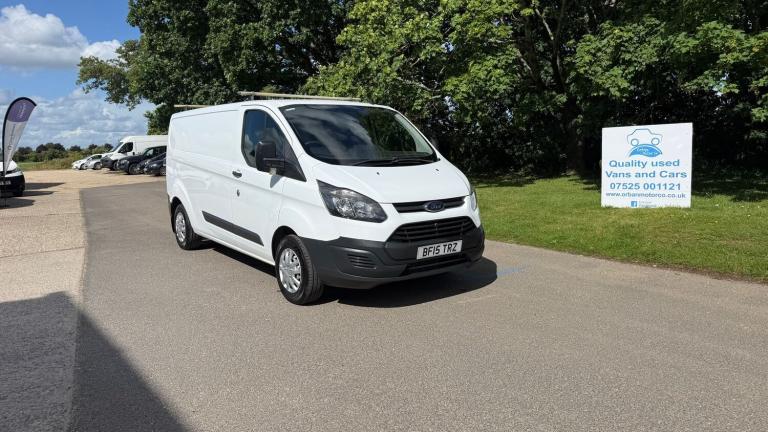 2015 Ford Transit Custom 2.2 TDCi 290 Panel Van 5dr Diesel Manual L2 H1 (186 g/km, 98 bhp) Panel ...