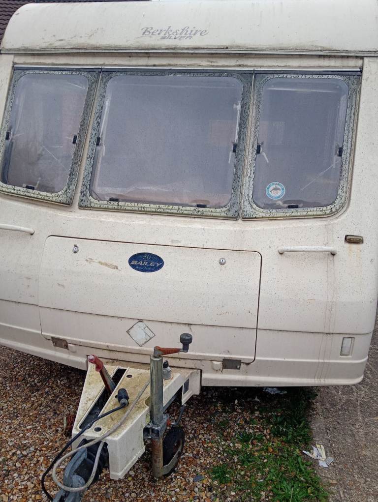 Bailey 5 berth caravan 