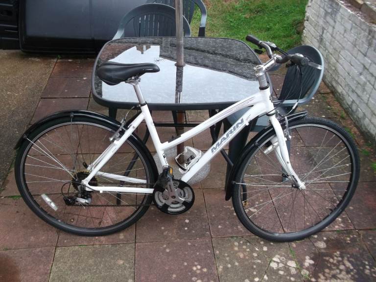Ladies Marin Larkspur Hybrid Bike