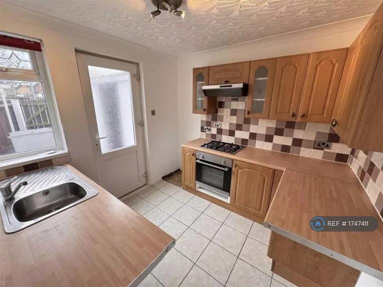 2 bedroom house in Seatonport Court, Stockton-On-Tees, TS18 (2 bed) (#1747411)