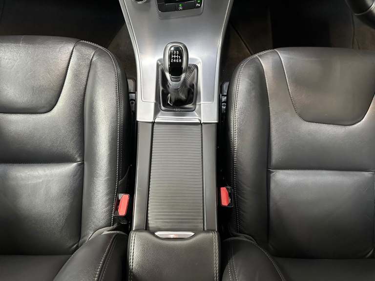 VOLVO XC60 2.0 SE Lux Nav D4 2017