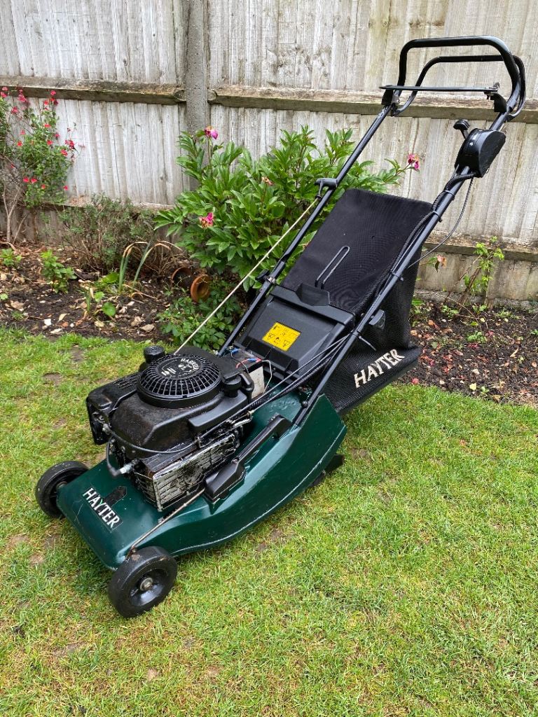 Hayter harrier 41 autodrive petrol lawn mower with key electric start 