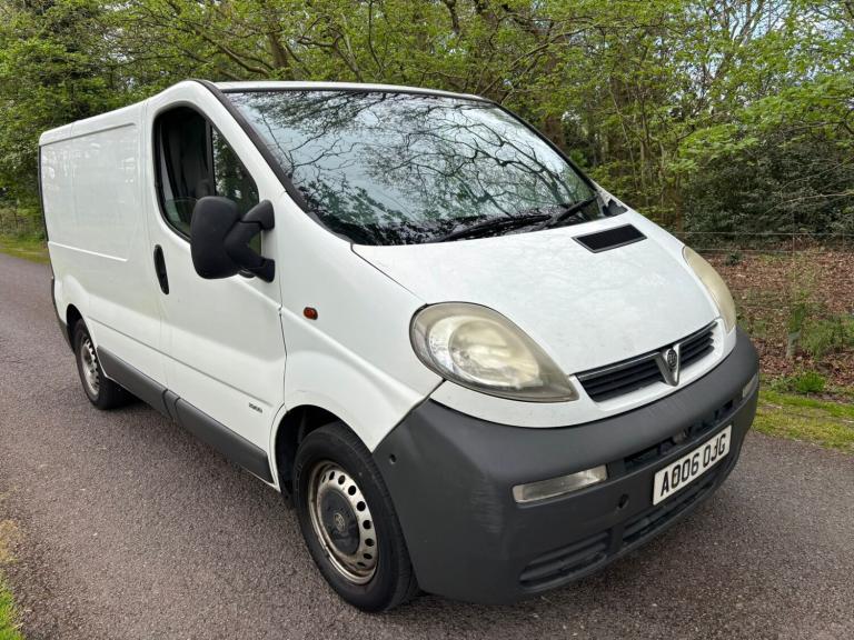 2006 Vauxhall Vivaro 1.9DTi Van 2.9t PANEL VAN Diesel Manual