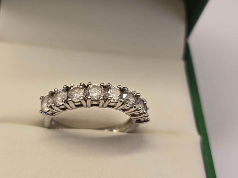 SILVER 8 STONE CUBIC ZIRCONIA RING