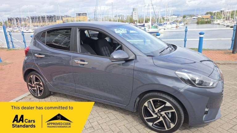 2025 Hyundai i10 1.0 Premium Euro 6 (s/s) 5dr HATCHBACK Petrol Manual