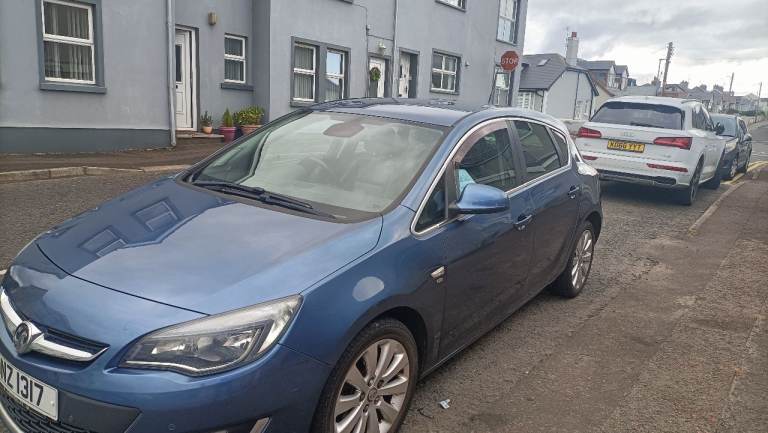 Vauxhall, ASTRA, Hatchback Elite 2014, Manual, 1956 (cc), 5 doors
