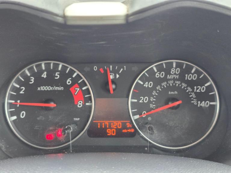 2009 Nissan Note 1.6 16V n-tec Euro 4 5dr MPV Petrol Manual