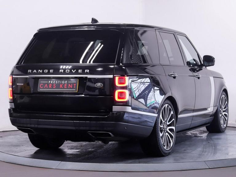  Land Rover Range Rover 4.4 SD V8 Autobiography SUV 5dr Diesel Auto 4WD Euro 6 (s/s) (339 ps) Die...