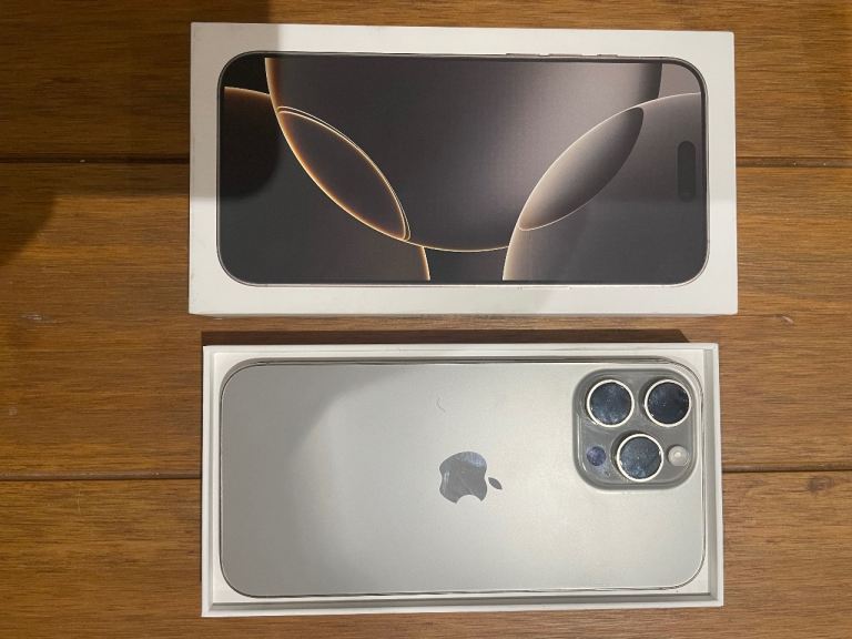 Apple iPhone 16 Pro Max