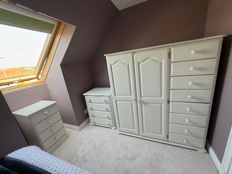 image for Free wardrobe 