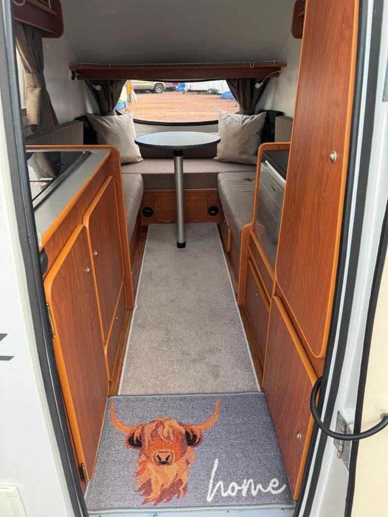 Going Go Pod Platinum,Yr.2020, 2 Berth, mover, awning, solar panel