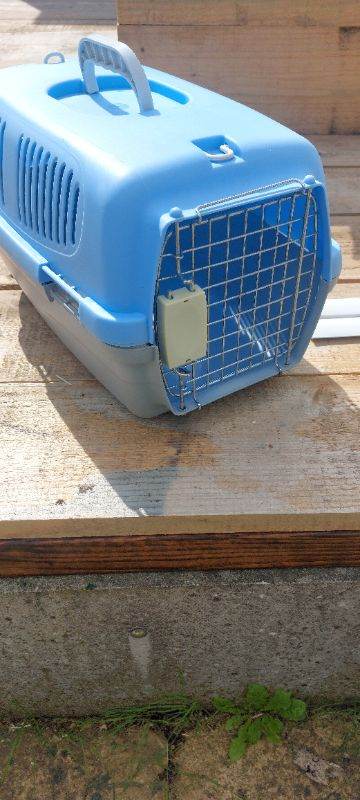 Pet carrier