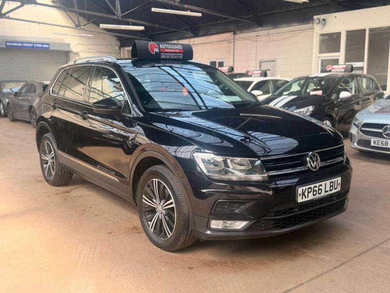 2016 Volkswagen Tiguan 2.0 TDI BlueMotion Tech SE Navigation 4Motion Euro 6 (s/s) 5dr Suv Diesel ...