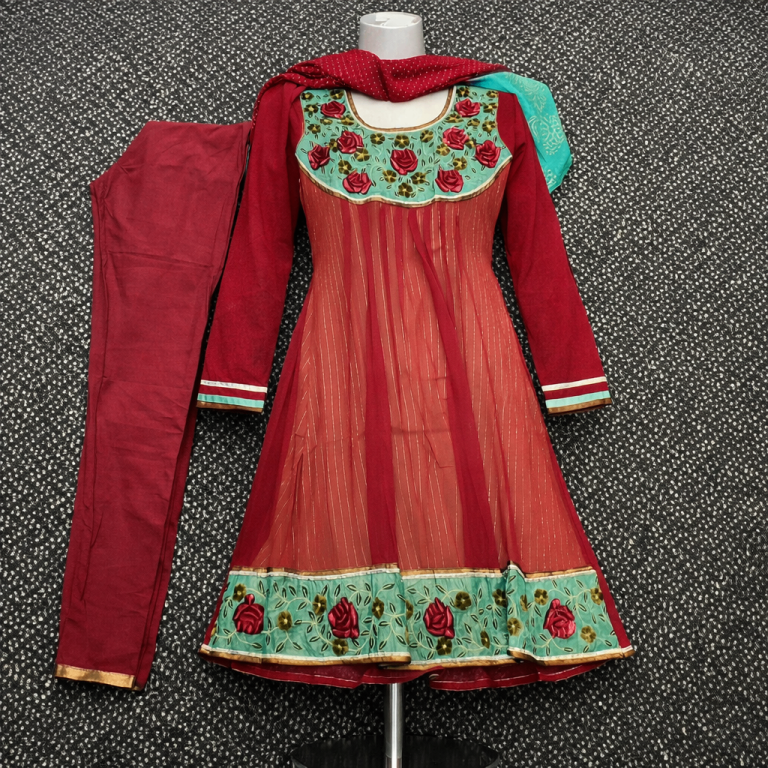 Brand new Girls Traditional Asian Party Dress 3 Piece Suit – Embroidered – Size 36