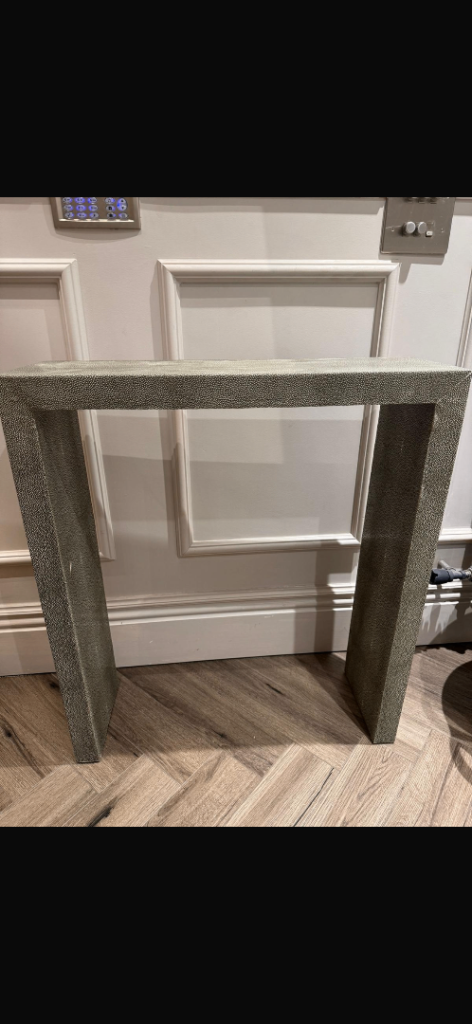 Stylish Grey Console Table – Good Condition, Textured Finish