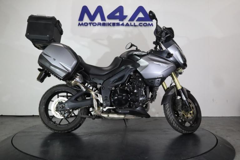 TRIUMPH TIGER 1050 2012
