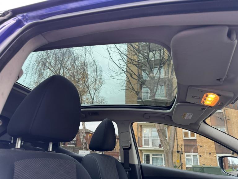 2015 Nissan Qashqai 1.6 dCi N-Tec+ 5dr Xtronic HATCHBACK Diesel Automatic