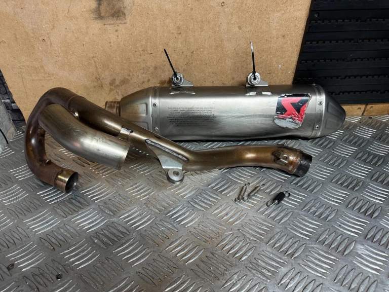 KTM SXF 350 Full Header Exhaust System Akrapovic Racing Silencer SXF SX-F LEICESTER BIKE BREAKERS 