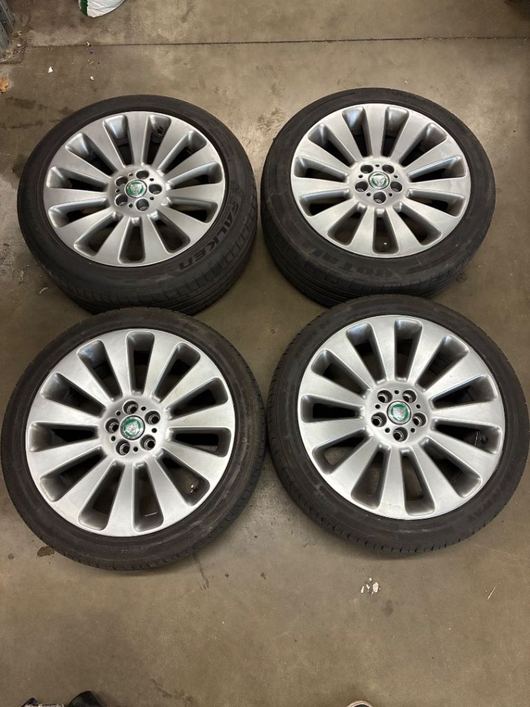 Jaguar XF alloy wheel set 19 in 