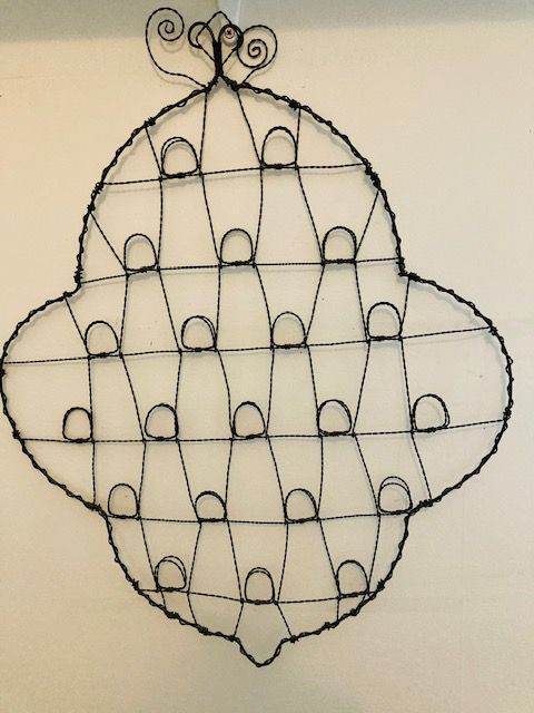 Large wire black metal photo/memo holder 