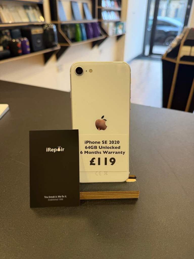 iPhone SE 2020 VERY GOOD 
