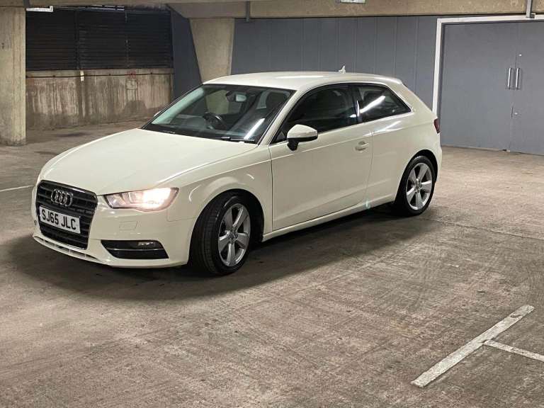 Audi, A3, Hatchback, 2015, Manual, 1598 (cc), 3 doors