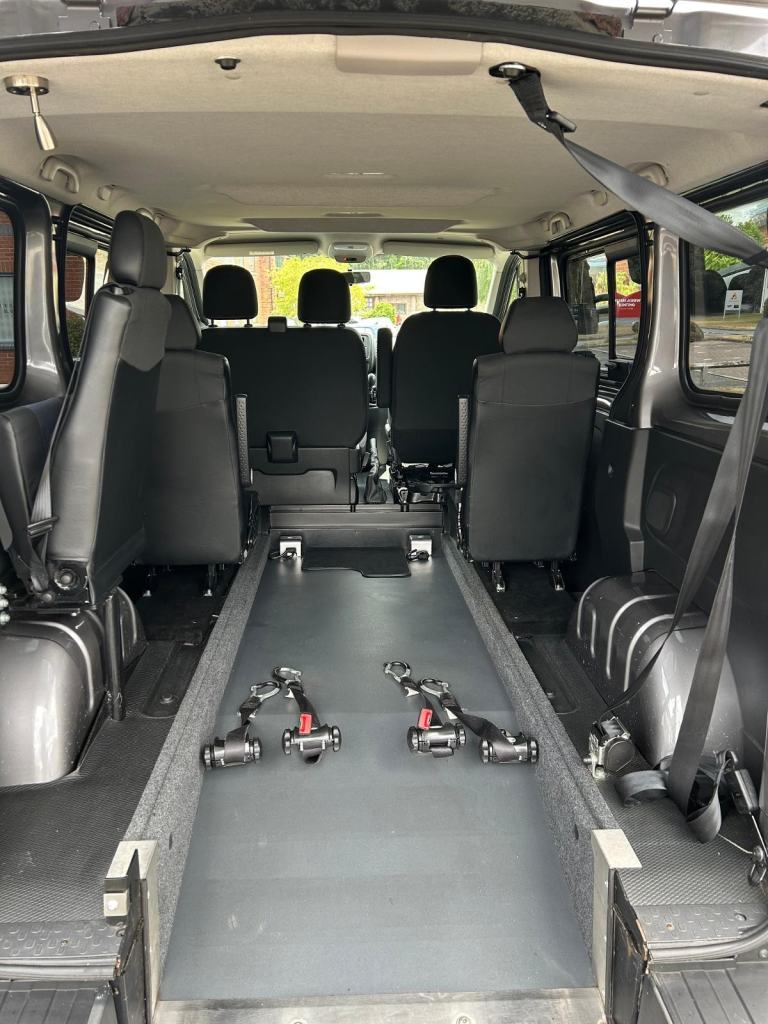 Renault Trafic 1.6 CDTi Business 6 seat Wheelchair Acess Vehicle WAV