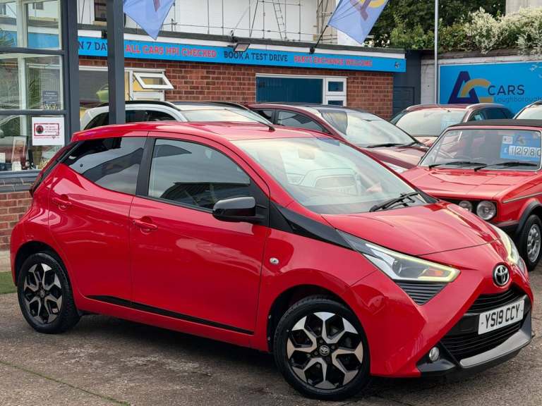 Toyota AYGO 1.0 VVT-i x-trend Hatchback 5dr Petrol Manual Euro 6 (71 ps) Petrol Manual