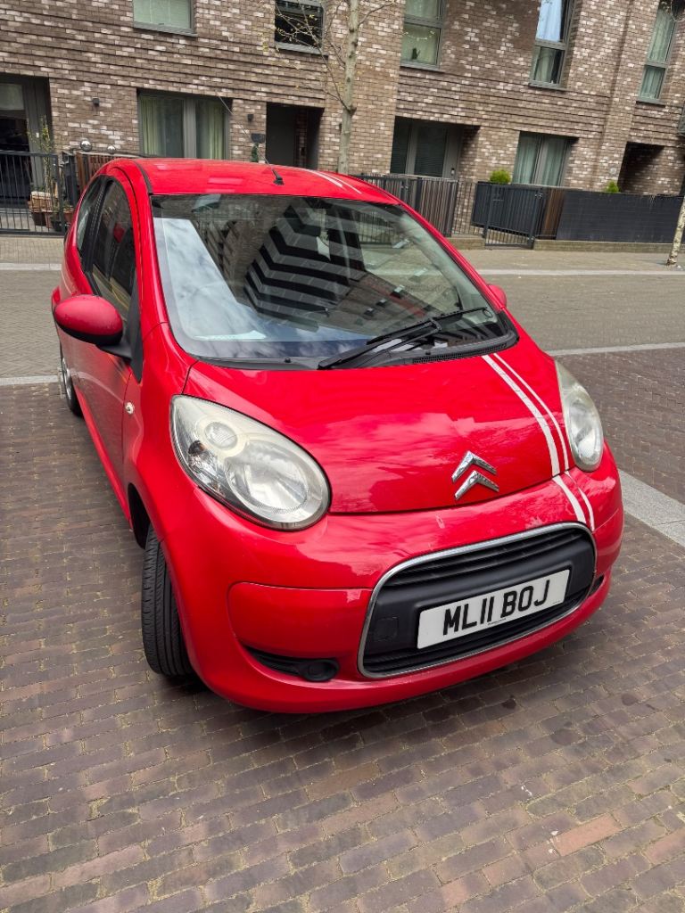 Red Citroen C1